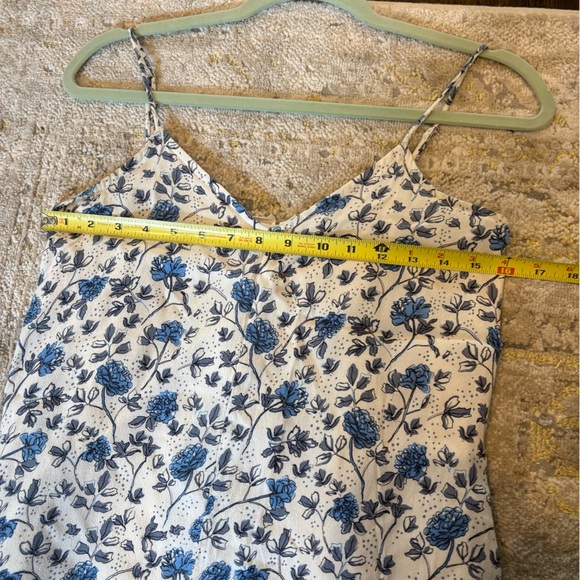 Gap Floral Handkerchief Blue Floral Dress - Picture 6 of 8